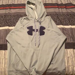 Women’s under armour sweatshirt